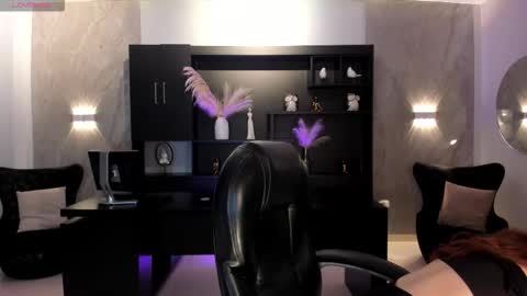 Corinne Russo online show from February 4, 3:34 am