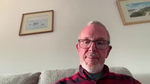 Snapshot of coriolis1957 chatting on April 19, 6:43 pm coriolis1957 online show from April 19, 6:43 pm