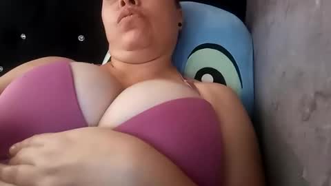 Snapshot of correamonicamaria78 chatting on March 17, 6:44 pm correamonicamaria78 online show from March 17, 6:44 pm