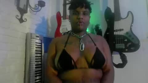 Snapshot of corso_eats_u chatting on January 24, 4:27 am CORSO online show from January 24, 4:27 am