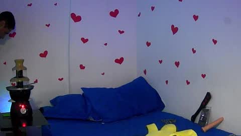 Snapshot of corvus_b chatting on February 15, 4:14 am Corvus B  online show from February 15, 4:14 am