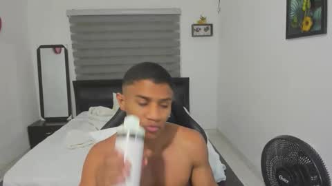 Ethan  online show from November 9, 10:41 pm