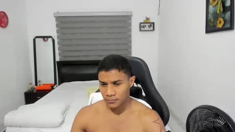 Ethan  online show from December 14, 10:47 pm