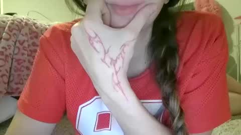 Snapshot of cosmicbae777 chatting on December 14, 12:49 am cosmicbae777 online show from December 14, 12:49 am