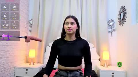 Snapshot of cosmiccandyx chatting on February 5, 11:59 am Cosmic online show from February 5, 11:59 am