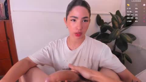 Snapshot of cottoncloud_ chatting on February 13, 2:34 am Candy Ken online show from February 13, 2:34 am