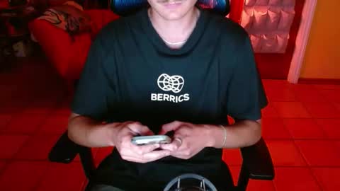 couldbe online show from November 23, 7:08 am