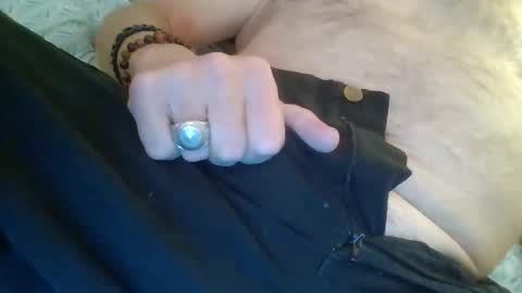 countryboy94441988 online show from December 2, 8:08 am