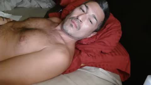 Snapshot of countryjoe2002 chatting on December 15, 6:28 am countryjoe2002 online show from December 15, 6:28 am