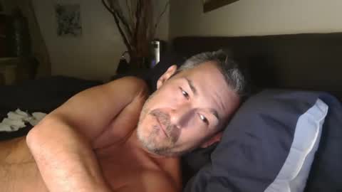 countryjoe2002 online show from February 8, 3:21 am