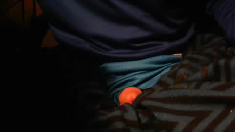 couple4bdsm20 online show from April 5, 9:28 am