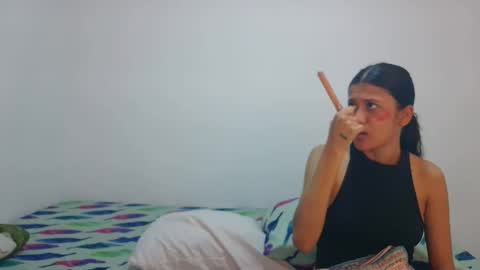 Snapshot of couple777sexy chatting on September 29, 1:44 am Andri online show from September 29, 1:44 am