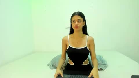 Andri online show from November 10, 6:51 pm