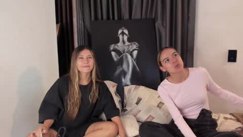 couple_funnyy online show from May 29, 12:08 am