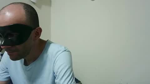 Snapshot of couple_hot86 chatting on November 9, 4:27 pm couple_hot86 online show from November 9, 4:27 pm