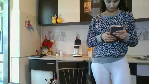 Snapshot of couple_p3rf3ct chatting on December 17, 7:29 am couple_p3rf3ct online show from December 17, 7:29 am