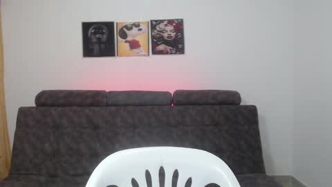Snapshot of couple_sexandlove chatting on March 1, 2:23 pm ALEJANDRO Y EMILY online show from March 1, 2:23 pm