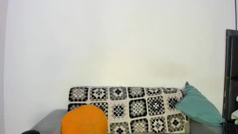 Snapshot of coupleblack_24 chatting on October 17, 12:47 am coupleblack_24 online show from October 17, 12:47 am