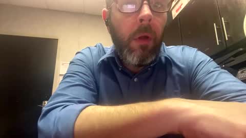 coutureguy82 online show from January 18, 7:12 am