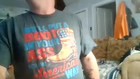 Snapshot of cowboyjim69248723 chatting on July 24, 8:29 pm cowboyjim69248723 online show from July 24, 8:29 pm