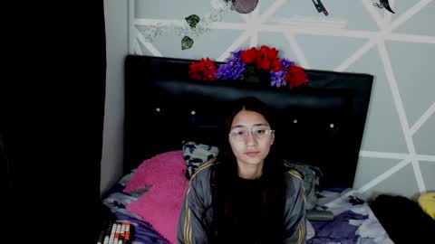cozy7couple online show from October 5, 4:11 am