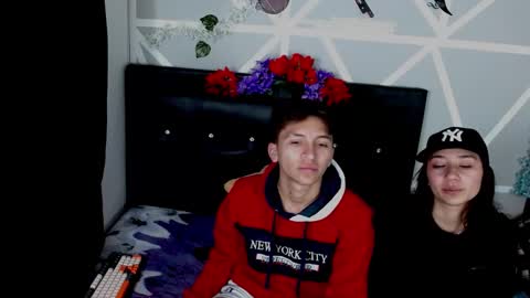 cozy7couple online show from October 5, 11:02 pm
