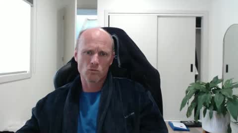 Snapshot of cptduckpants chatting on November 24, 2:33 am cptduckpants online show from November 24, 2:33 am