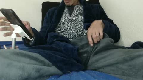 Snapshot of cr7ofcock chatting on December 21, 10:50 am cr7ofcock online show from December 21, 10:50 am