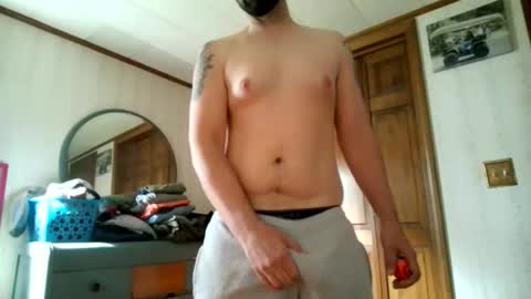 Snapshot of craigga153 chatting on May 13, 11:40 am craigga153 online show from May 13, 11:40 am