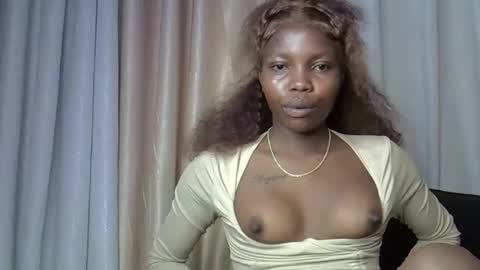 craizybitch online show from February 2, 4:22 am