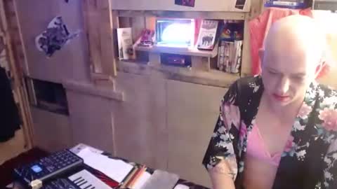crash_gothic online show from July 3, 8:54 am