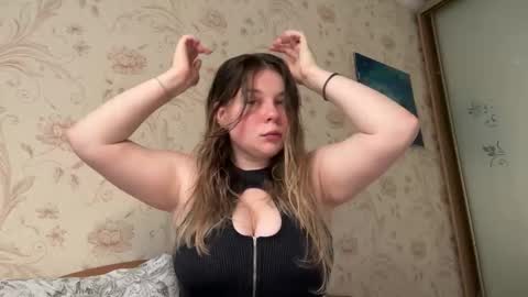 Snapshot of crave_elise chatting on October 24, 5:48 am Elise online show from October 24, 5:48 am