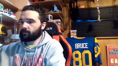 Snapshot of craveitoften chatting on December 31, 10:45 pm craveitoften online show from December 31, 10:45 pm