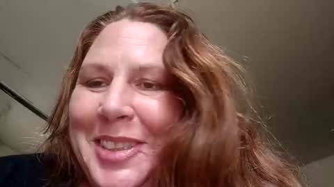 Snapshot of crazy7red chatting on October 18, 7:03 pm Crazy7red online show from October 18, 7:03 pm