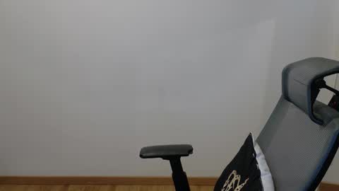 crazyangel8 online show from January 11, 2:30 am