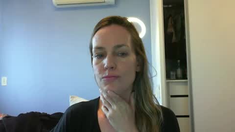 Anny online show from October 28, 10:19 am