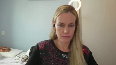 Anny online show from January 6, 10:52 am