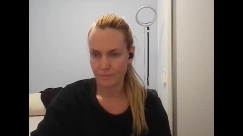 Anny online show from May 15, 11:56 pm