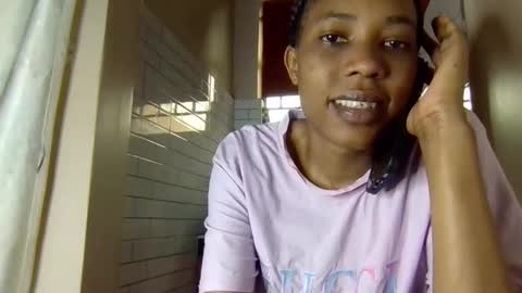crazybee256 online show from October 9, 7:17 am