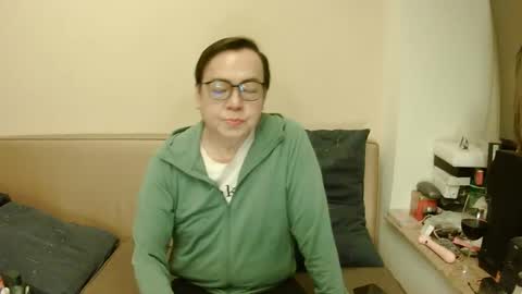 Snapshot of crazychika chatting on March 9, 4:00 pm Kelly online show from March 9, 4:00 pm