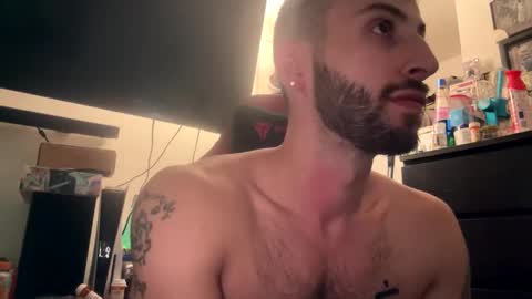 crazydill28 online show from October 20, 8:53 pm