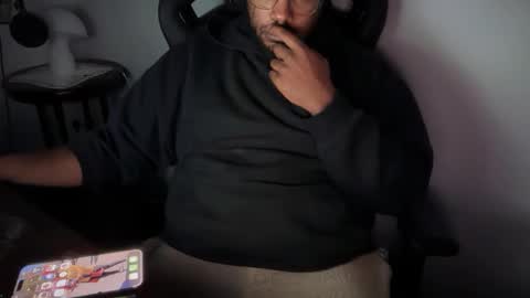 Crazyzac11 online show from September 28, 4:40 am