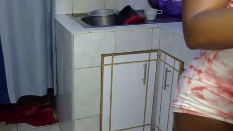 creamie8 online show from January 12, 9:29 pm