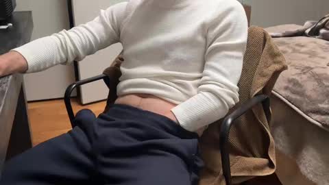 Snapshot of creamofwheattreat chatting on January 21, 8:21 pm creamofwheattreat online show from January 21, 8:21 pm