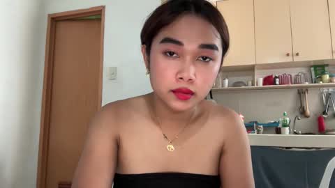 cyra fox online show from January 13, 7:02 am