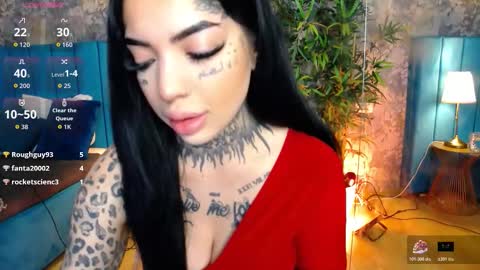 Snapshot of creamyinkk chatting on February 14, 6:54 am Sophie online show from February 14, 6:54 am