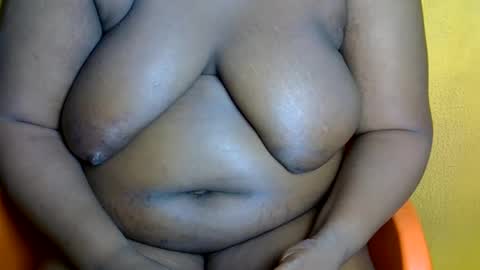 creamyposh1 online show from July 14, 7:57 am