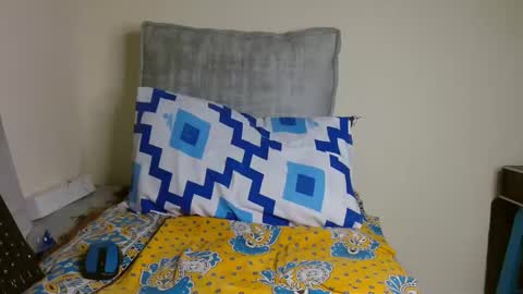 Taurus04 online show from February 2, 12:46 pm