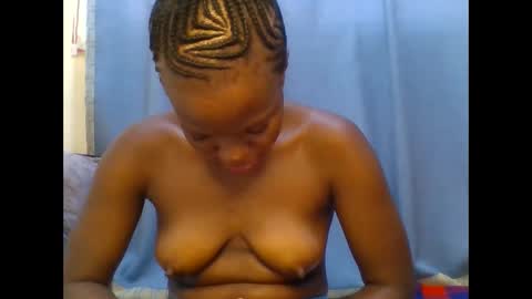 Snapshot of creamypussy15 chatting on February 28, 10:49 am MARY online show from February 28, 10:49 am