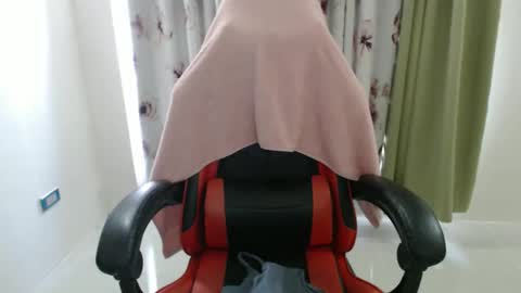 Snapshot of creamypussy18x chatting on November 11, 11:16 pm creamypussy18x online show from November 11, 11:16 pm